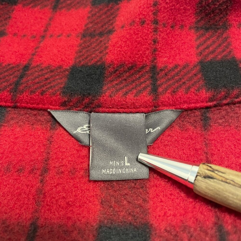 Eddie Bauer Fleece 1/4 Zip Pullover Sweater Mens Large Red Black Buffalo Plaid - Picture 3 of 13